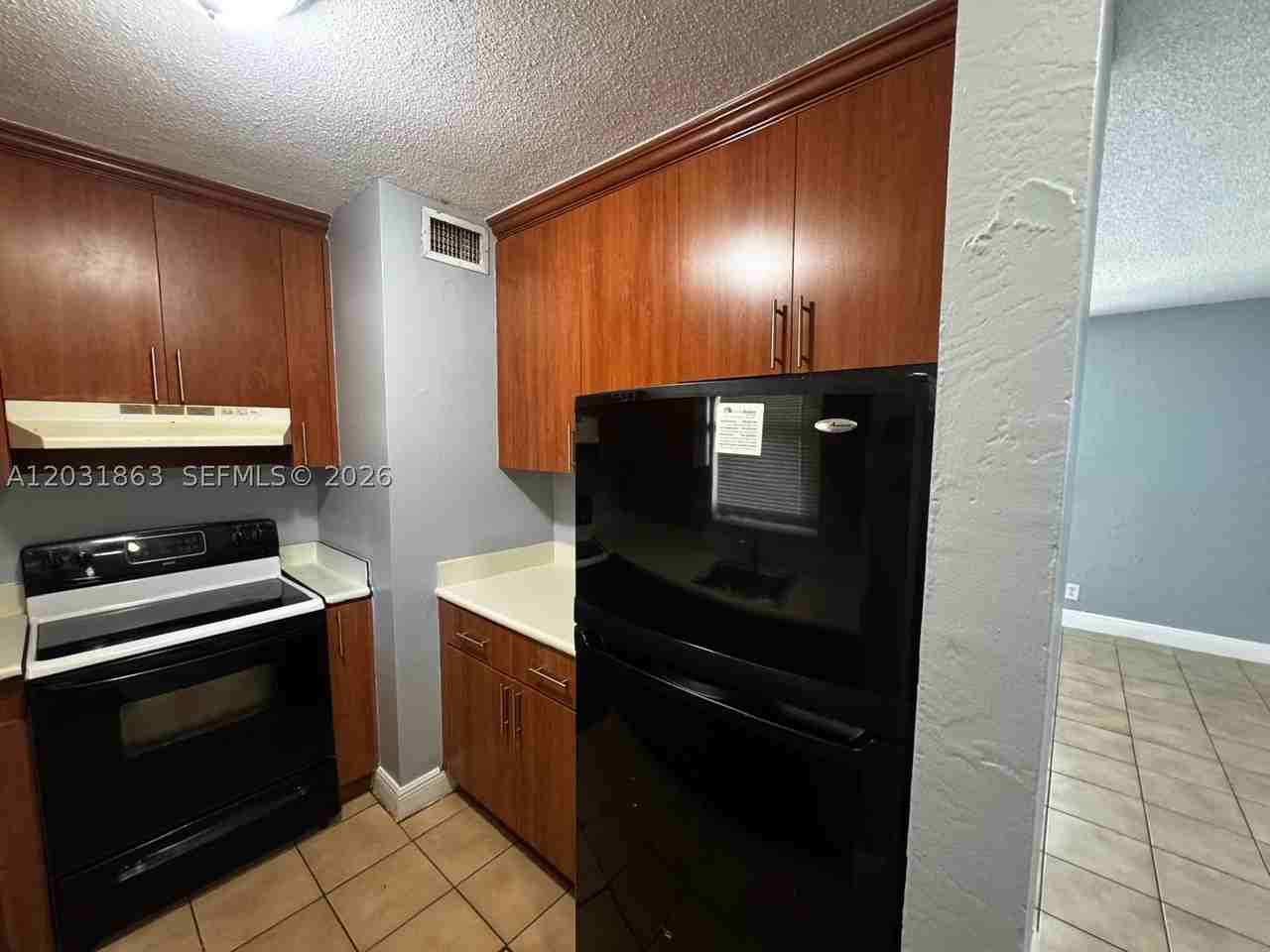 4061 N Dixie Hwy #28 - Photo 4 of 14