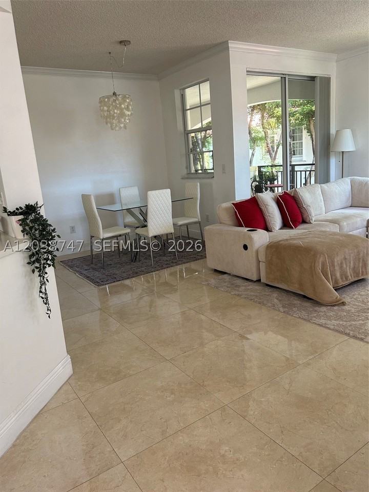 3125 Ne 184th St - Photo 6 of 44