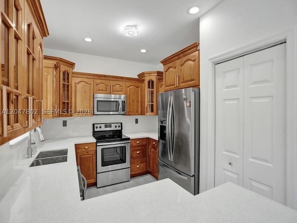 10813 Nw 51st Ln #10813 - Photo 7 of 12