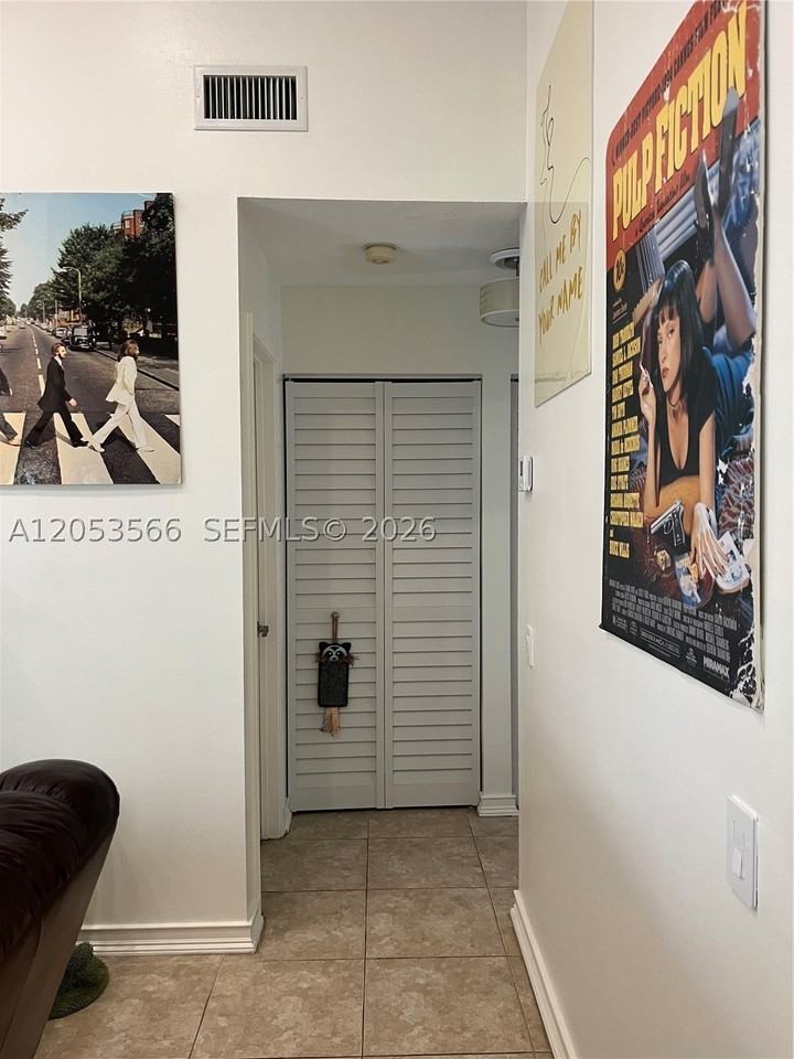 14419 Sw 142nd Ct - Photo 4 of 19