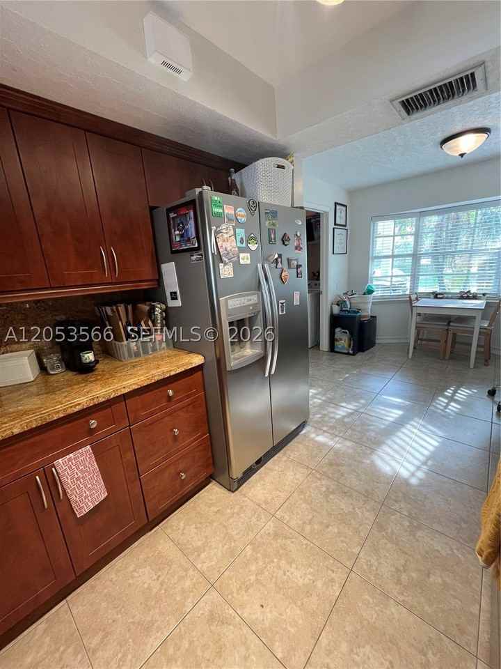 14419 Sw 142nd Ct - Photo 6 of 19