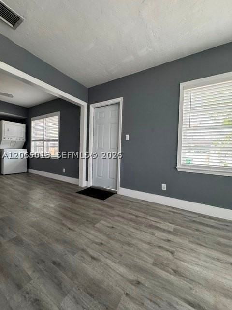 820 Se 12th St #1 - Photo 3 of 10
