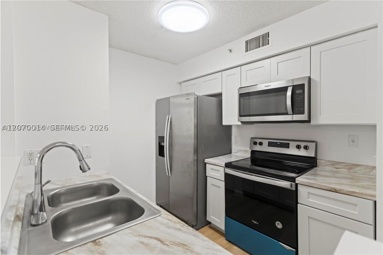 2051 Renaissance Blvd #202 - Photo 5 of 30