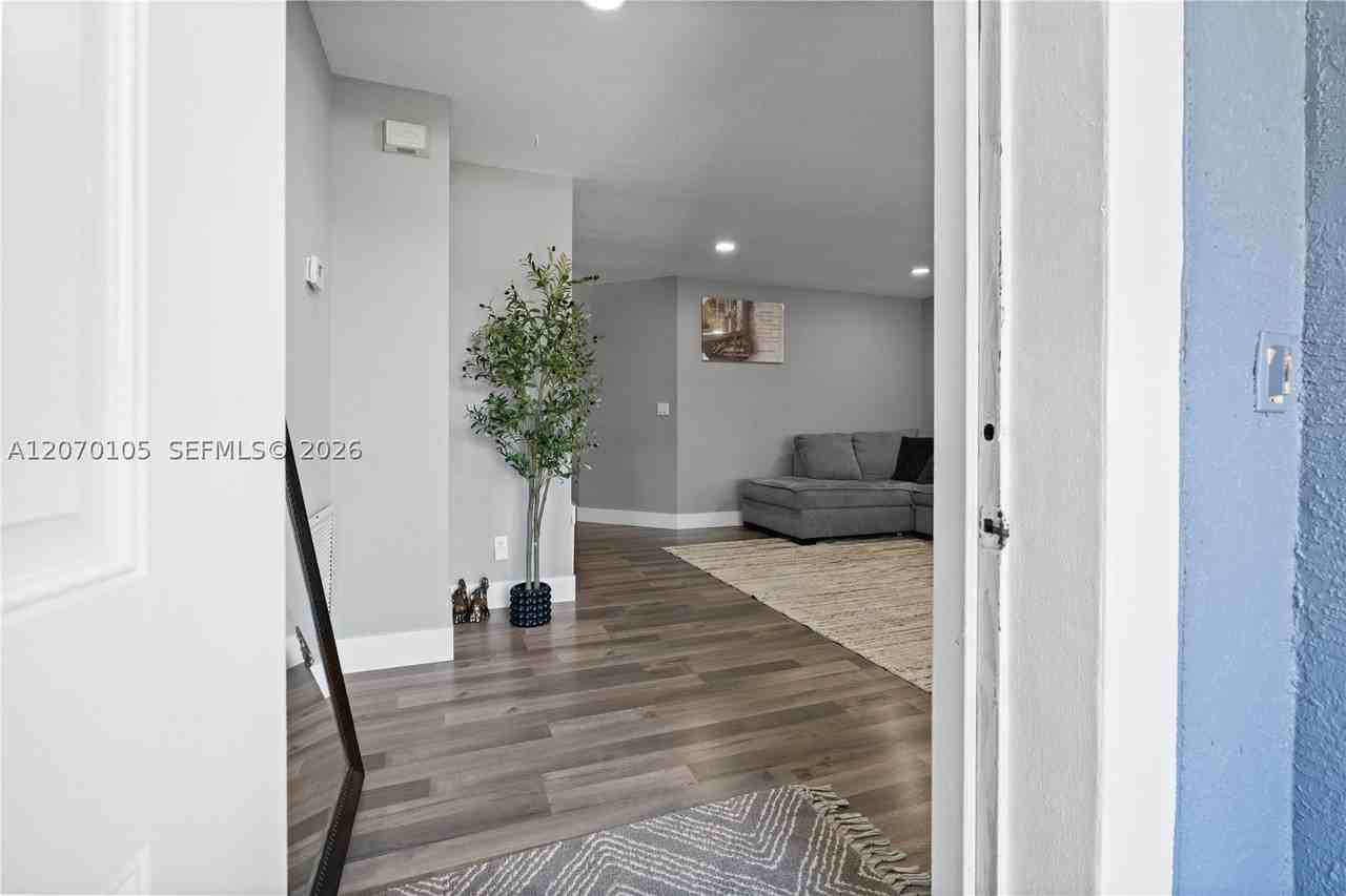 401 Nw Kilpatrick Ave - Photo 4 of 50