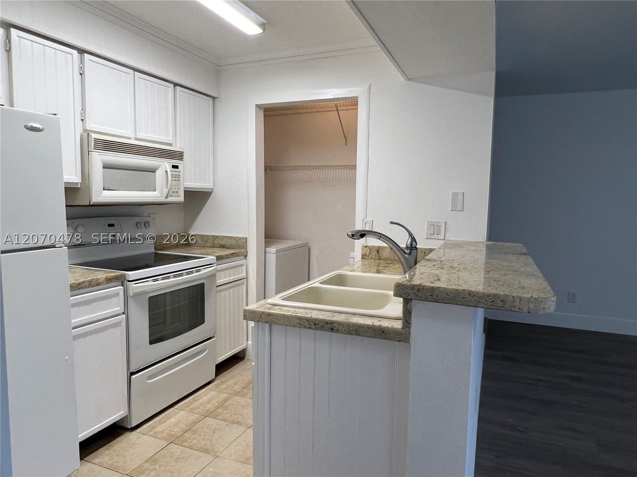 1267 Sw 46th Ave #2308