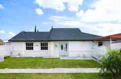 12440 Sw 207th Ter - Photo 1 of 1
