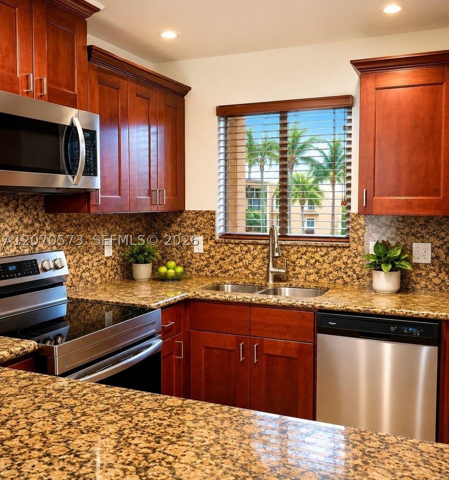 6235 Sw Kendale Lakes Cir #239 - Photo 4 of 42