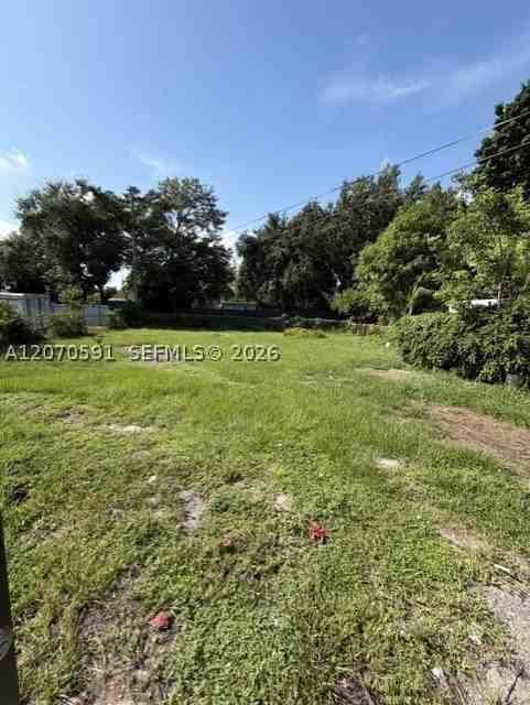 550 Nw 131st St #0 - Photo 5 of 5