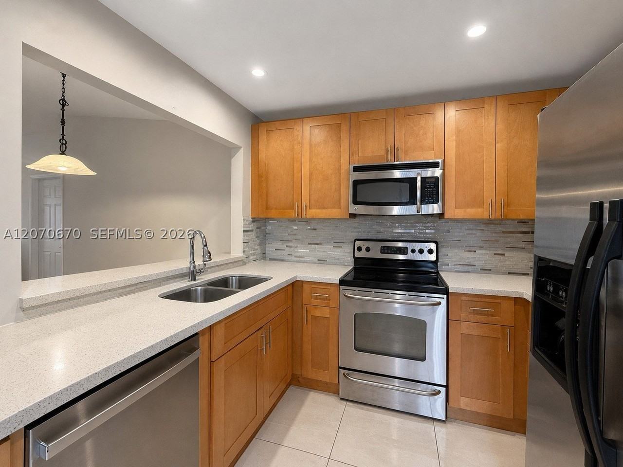 454 Ne 210th Circle Ter #202-7B - Photo 4 of 28