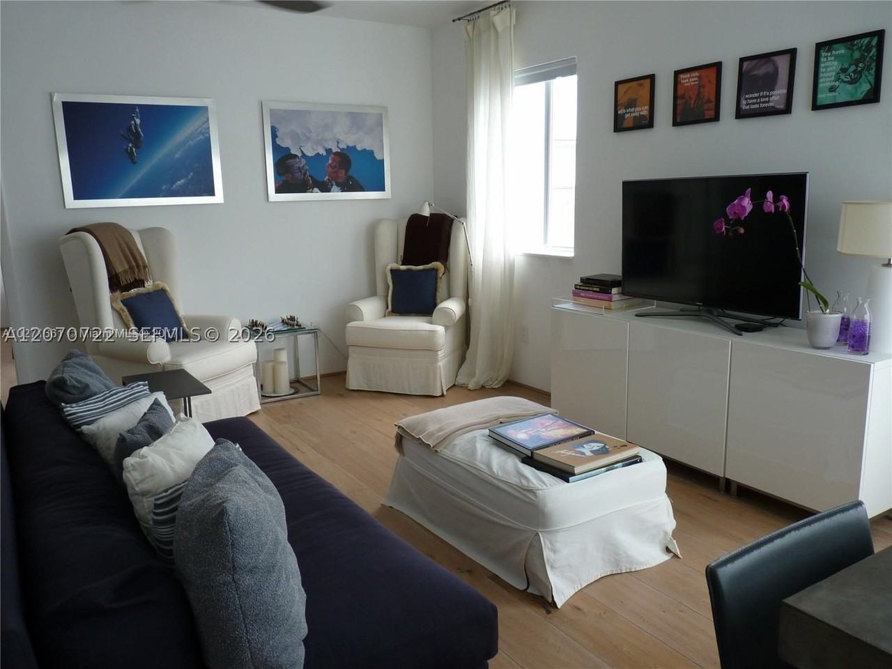 820 Euclid Ave #204 - Photo 3 of 15