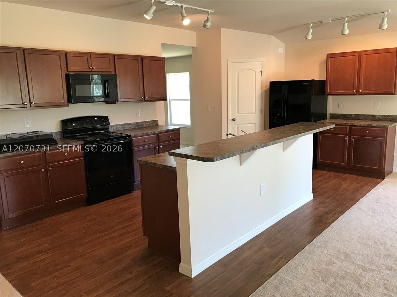 10408 Canal Brook Ln #10408 - Photo 3 of 17