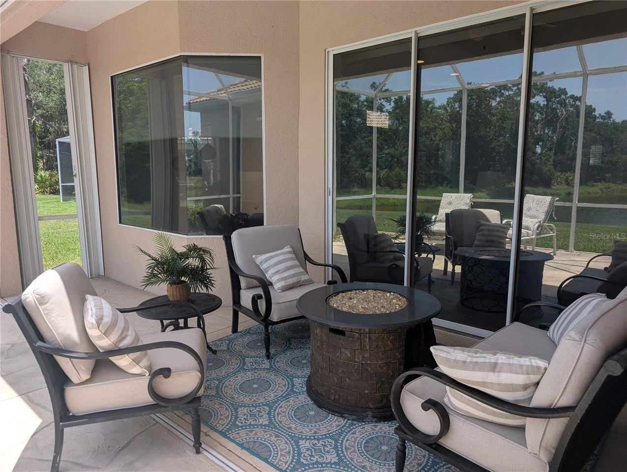 4406 Reflections Pkwy - Photo 4 of 10