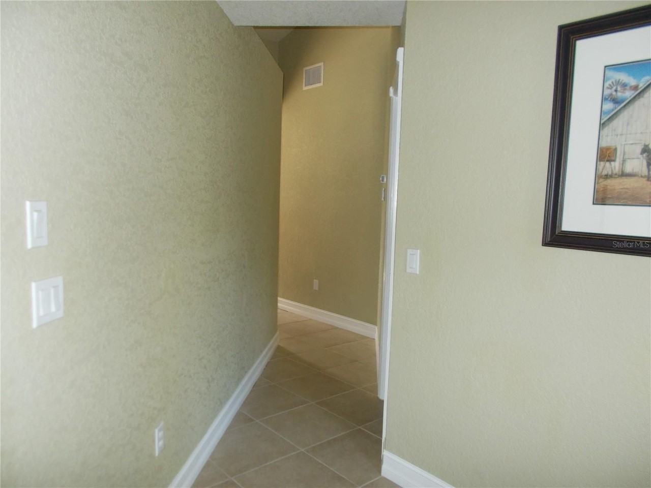 6960 Malton St - Photo 5 of 32
