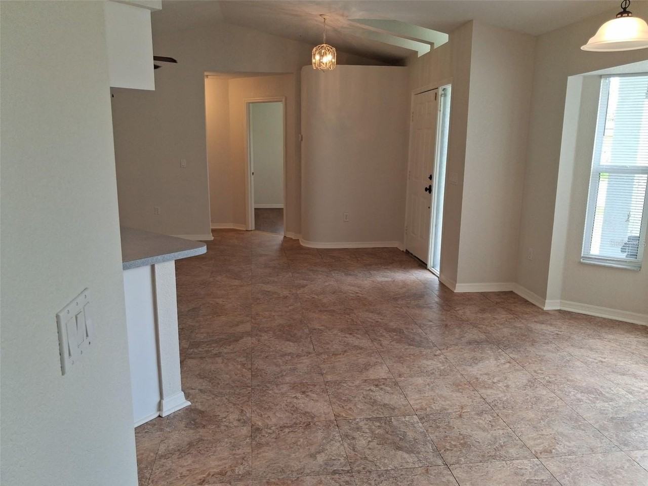 2420 Dumont Ln - Photo 2 of 21
