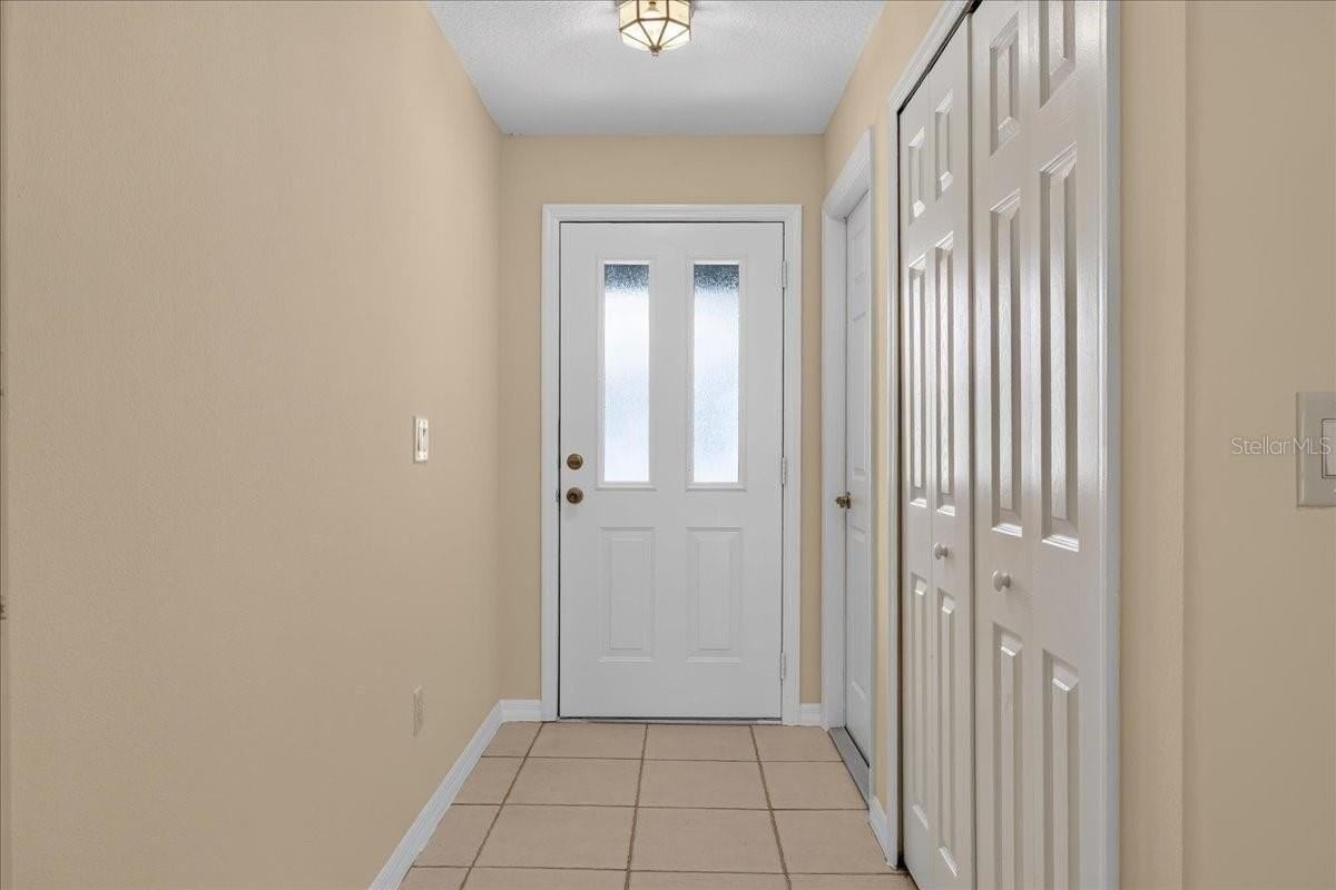 37 Pine Hill Ln #B - Photo 5 of 17