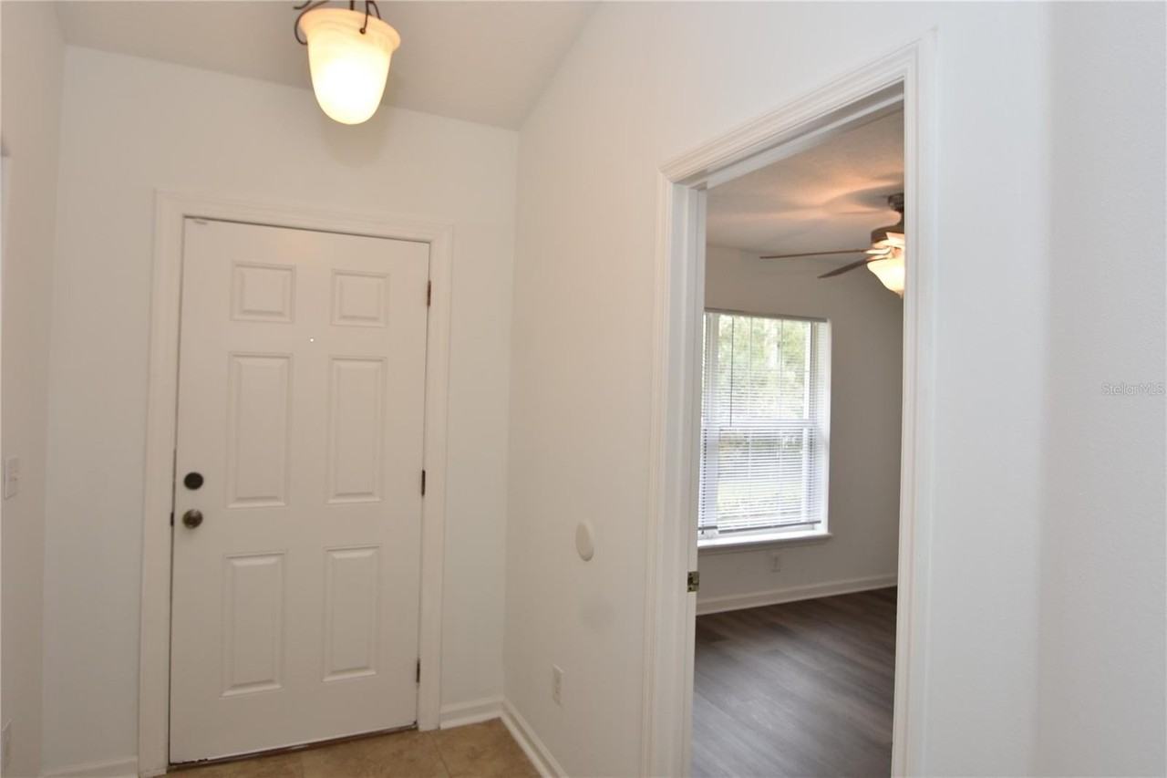 3 Seward Trl E - Photo 4 of 36