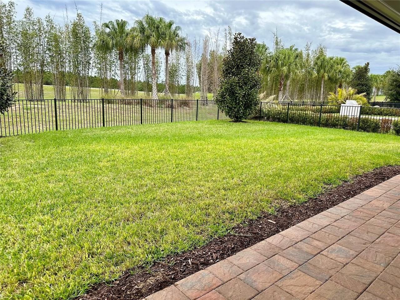8313 Topsail Pl - Photo 4 of 36