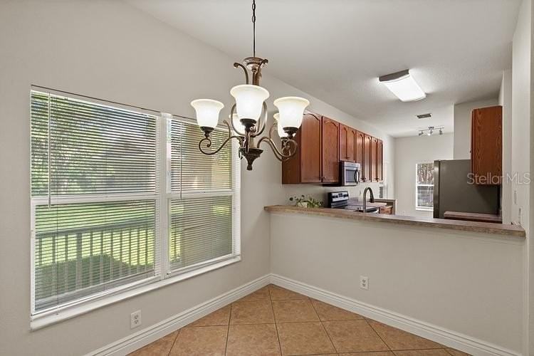 20221 Vintage Oaks Pl - Photo 3 of 14