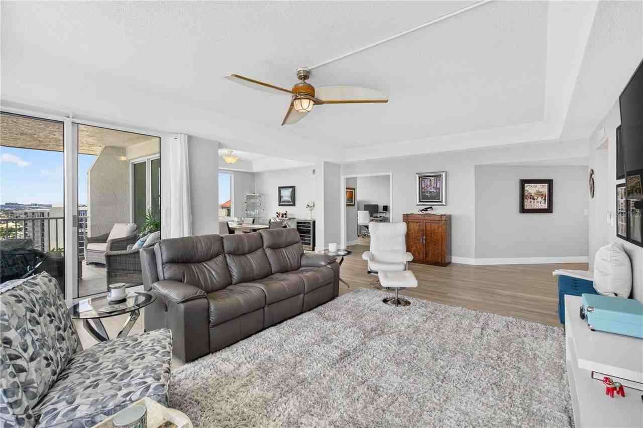736 Island Way #1202 - Photo 6 of 47