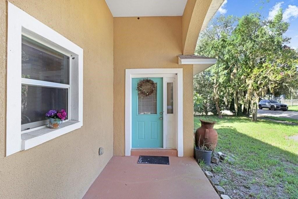 1131 Dogwood Ave - Photo 3 of 28