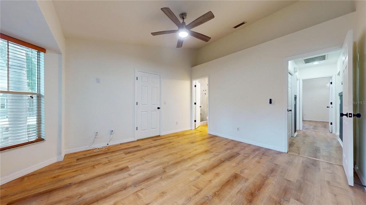 315 S Edison Ave #15 - Photo 5 of 27