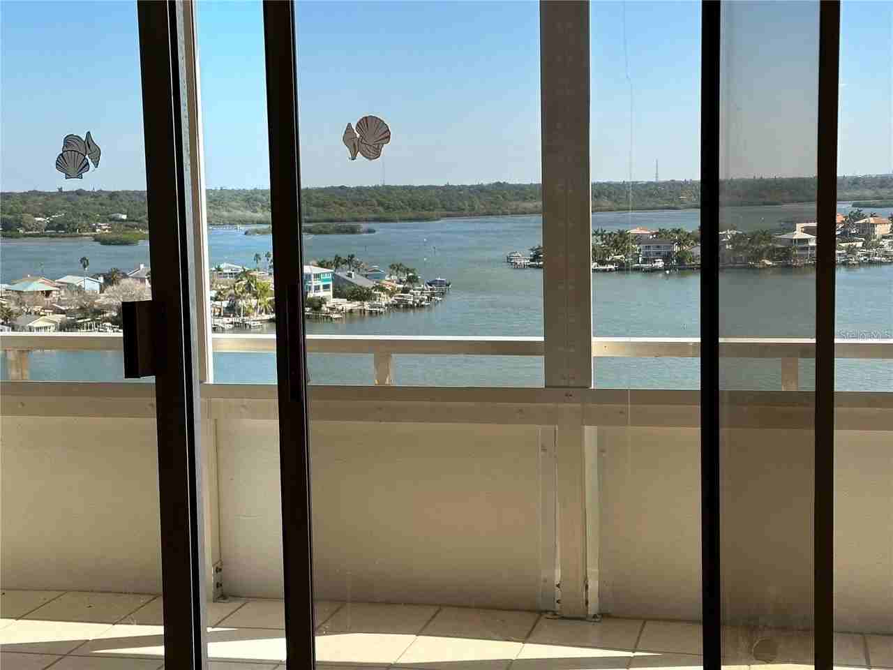 17920 Gulf Blvd #1408 - Photo 2 of 16