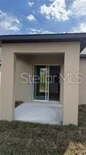 1629 Tropical Oasis Ave - Photo 4 of 42