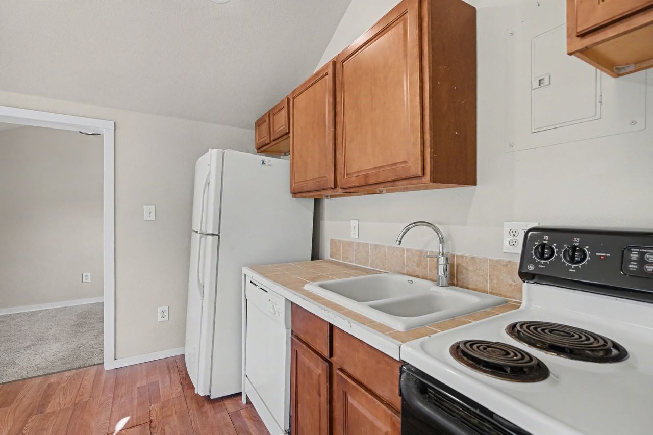 3602 W Colorado Ave #1-2 - Photo 2 of 33