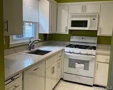 317 E Olive St - Photo 2 of 5
