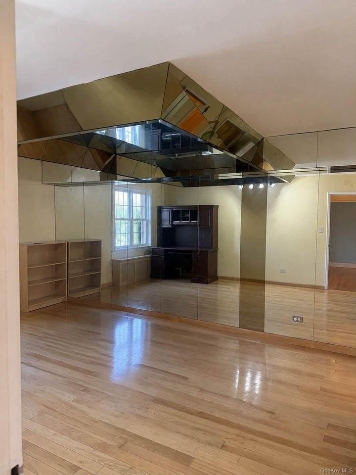 8611 151st Ave #4K - Photo 7 of 14
