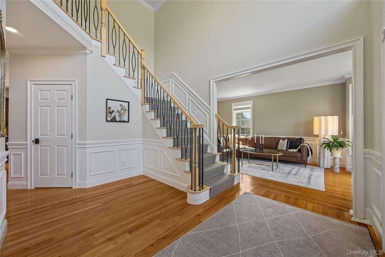 15 W Barrett Hill Rd - Photo 5 of 40
