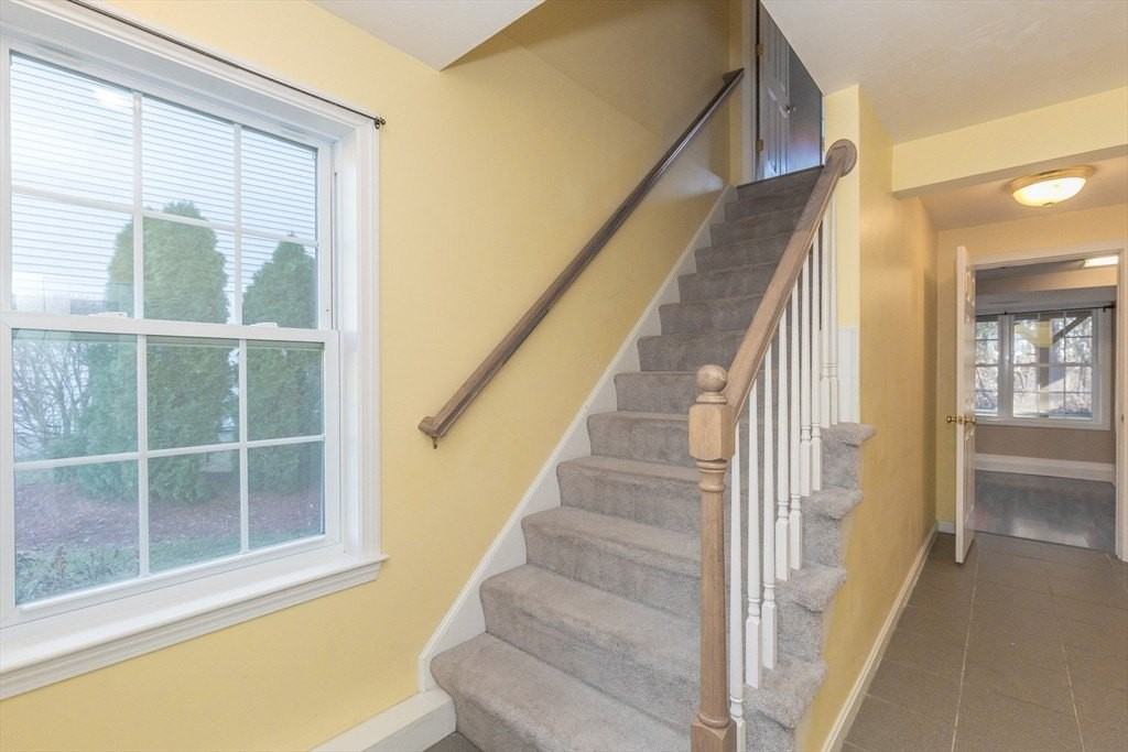 100 Nutting Rd #D1 - Photo 5 of 23