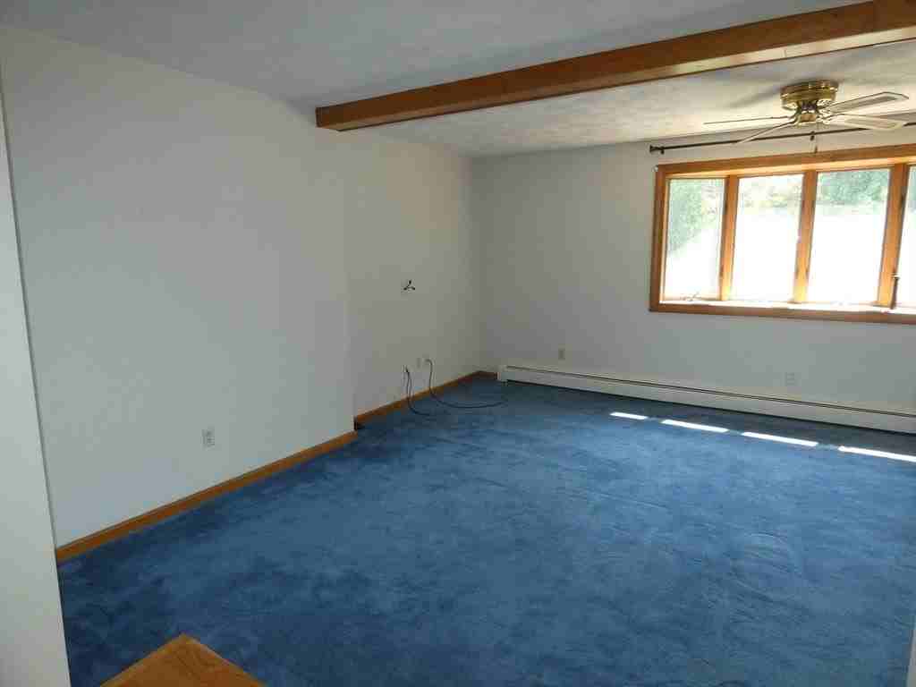 116 Pearl St #1 - Photo 2 of 10
