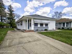 59 Guadeloupe Dr - Photo 1 of 1