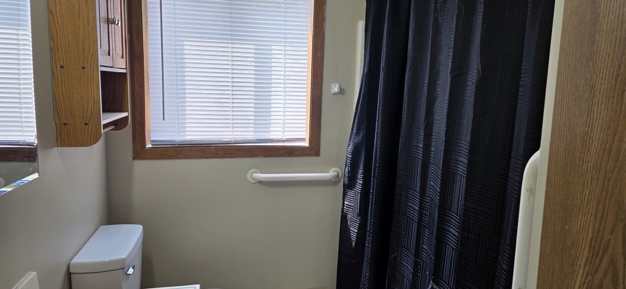429 Berkshire Dr #11 - Photo 7 of 13