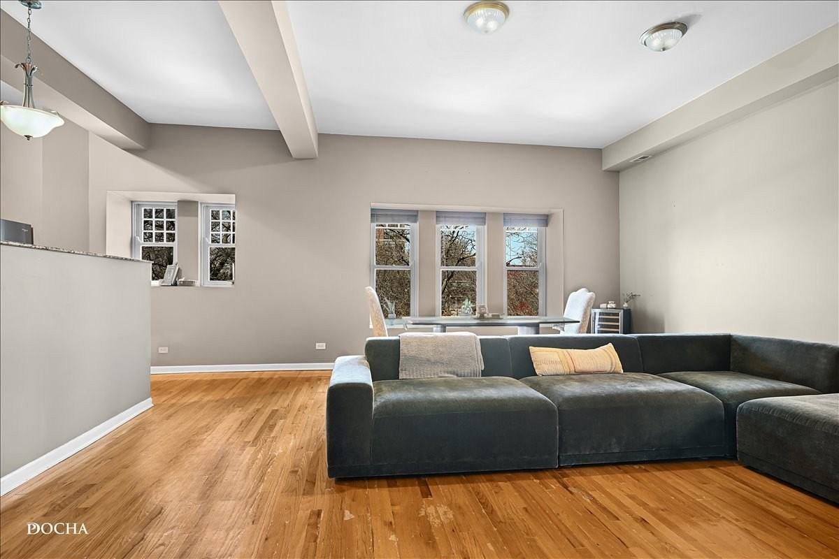 4545 S Drexel Blvd #2A - Photo 4 of 14