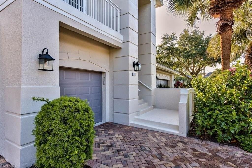 9657 Cypress Hammock Cir #202 - Photo 3 of 35