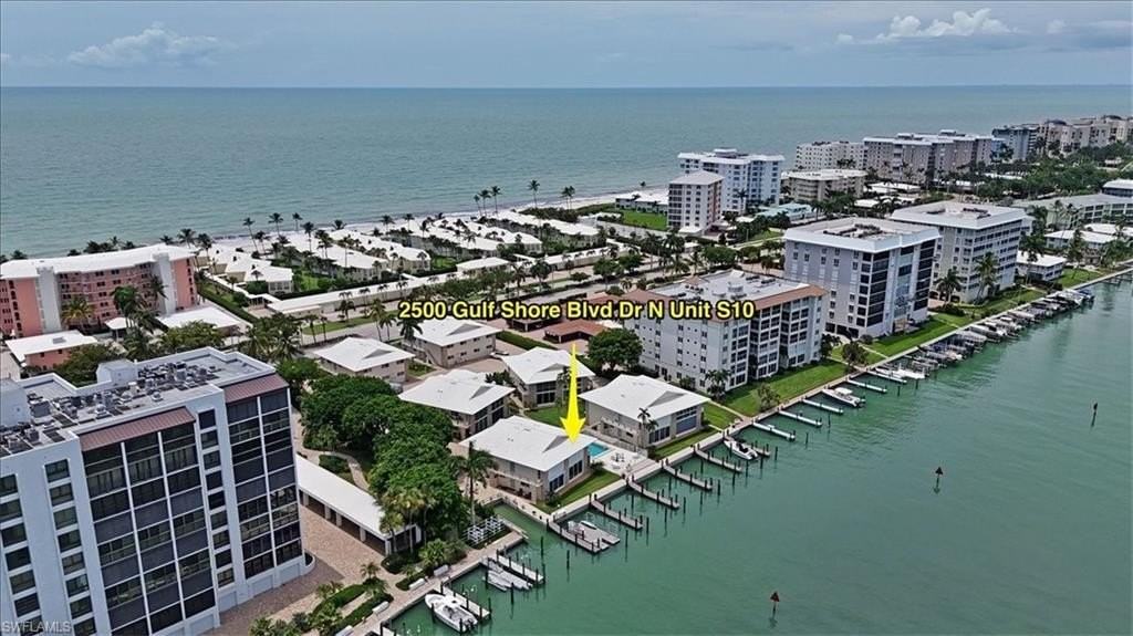 2500 Gulf Shore Blvd N #S10