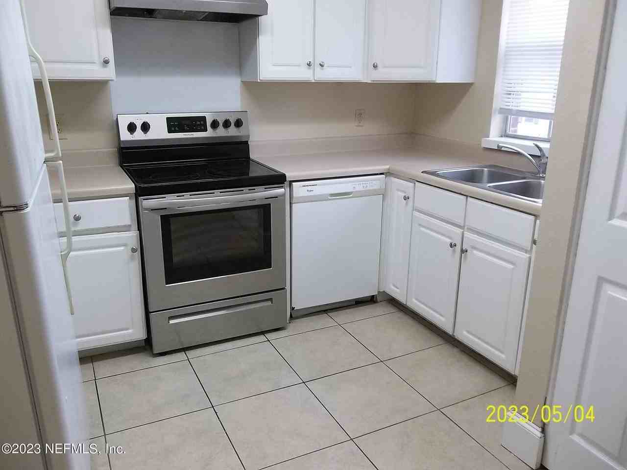 4915 Baymeadows Rd #11C - Photo 6 of 16