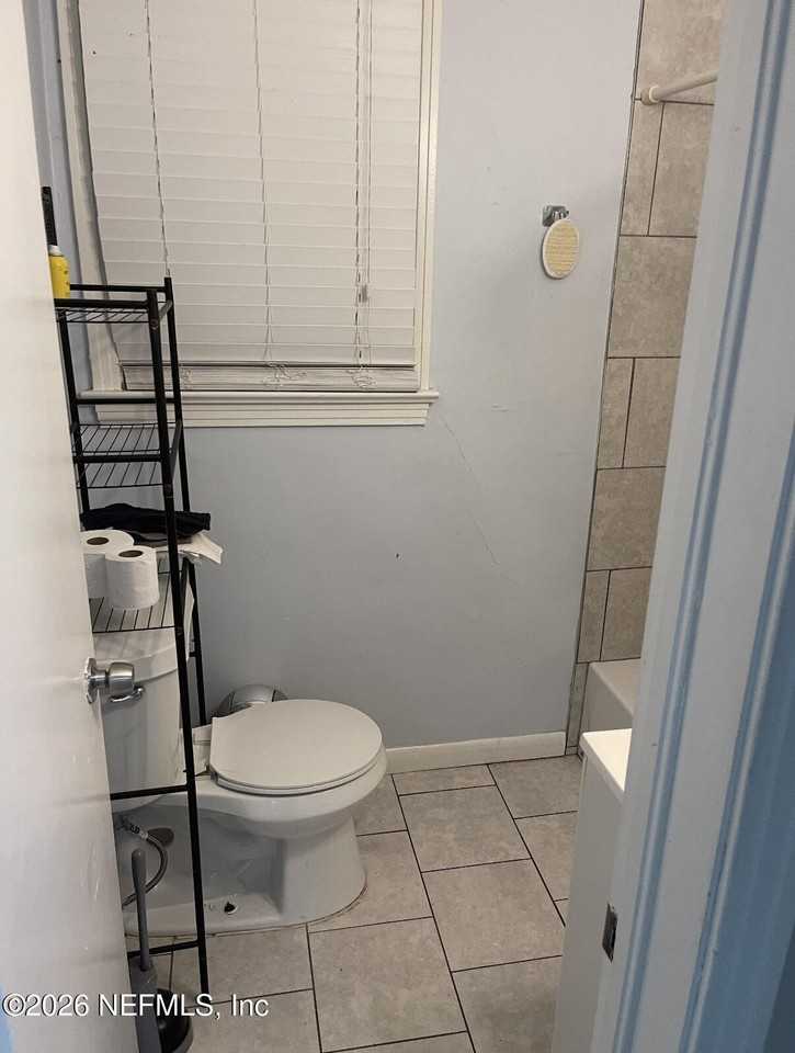 5360 Mays Dr - Photo 2 of 6