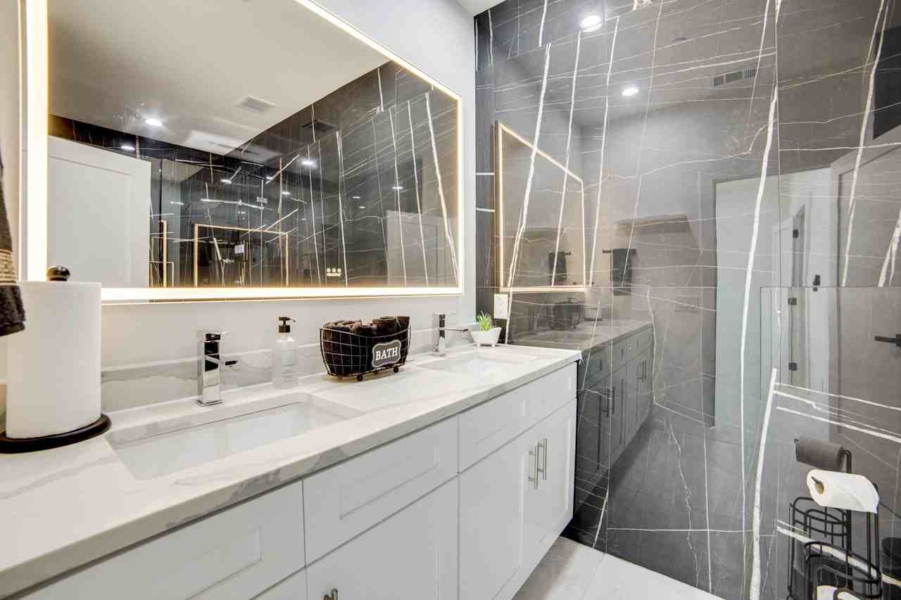 Mohawk Dr - Photo 2 of 8