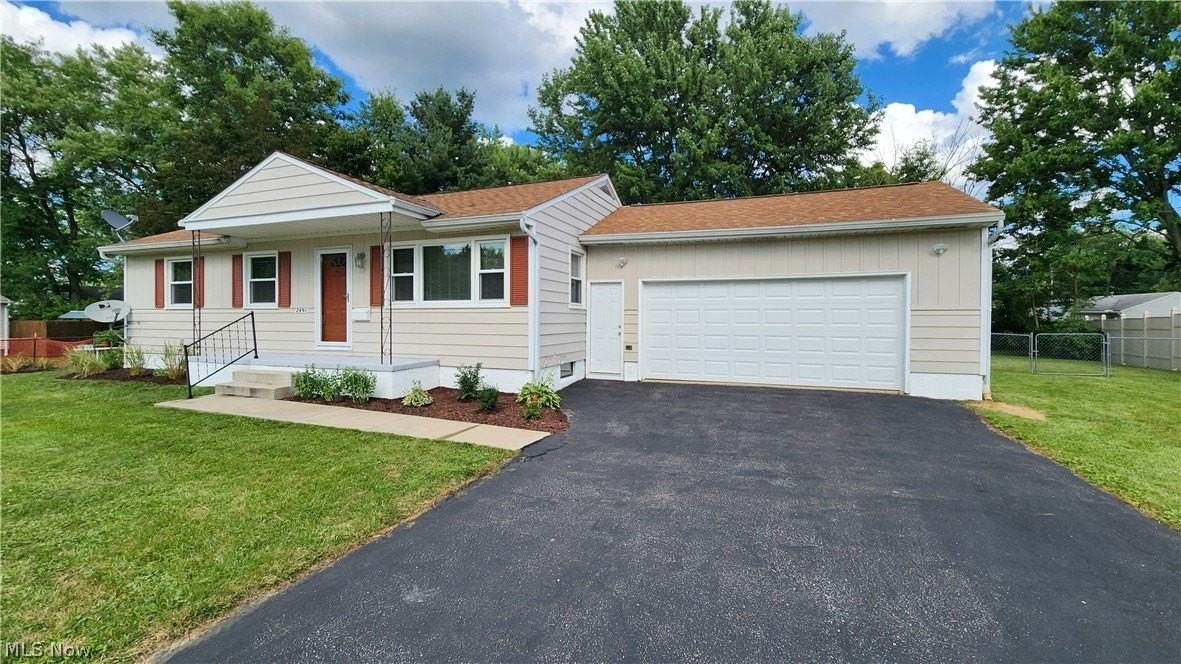 2491 Samira Rd - Photo 2 of 26