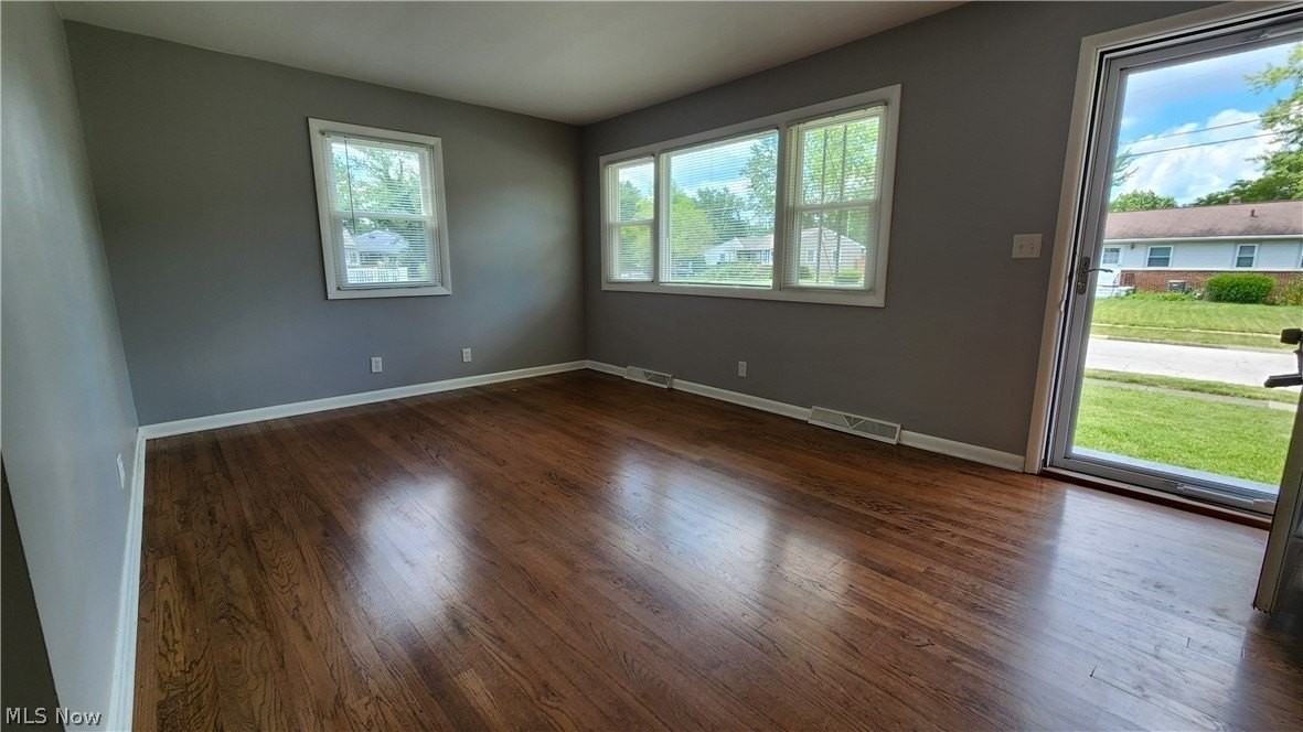 2491 Samira Rd - Photo 7 of 26