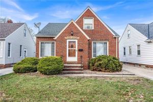 featured image of 4706 Dawnshire Dr