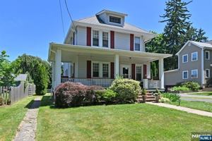 featured image of 264 Morse Ave