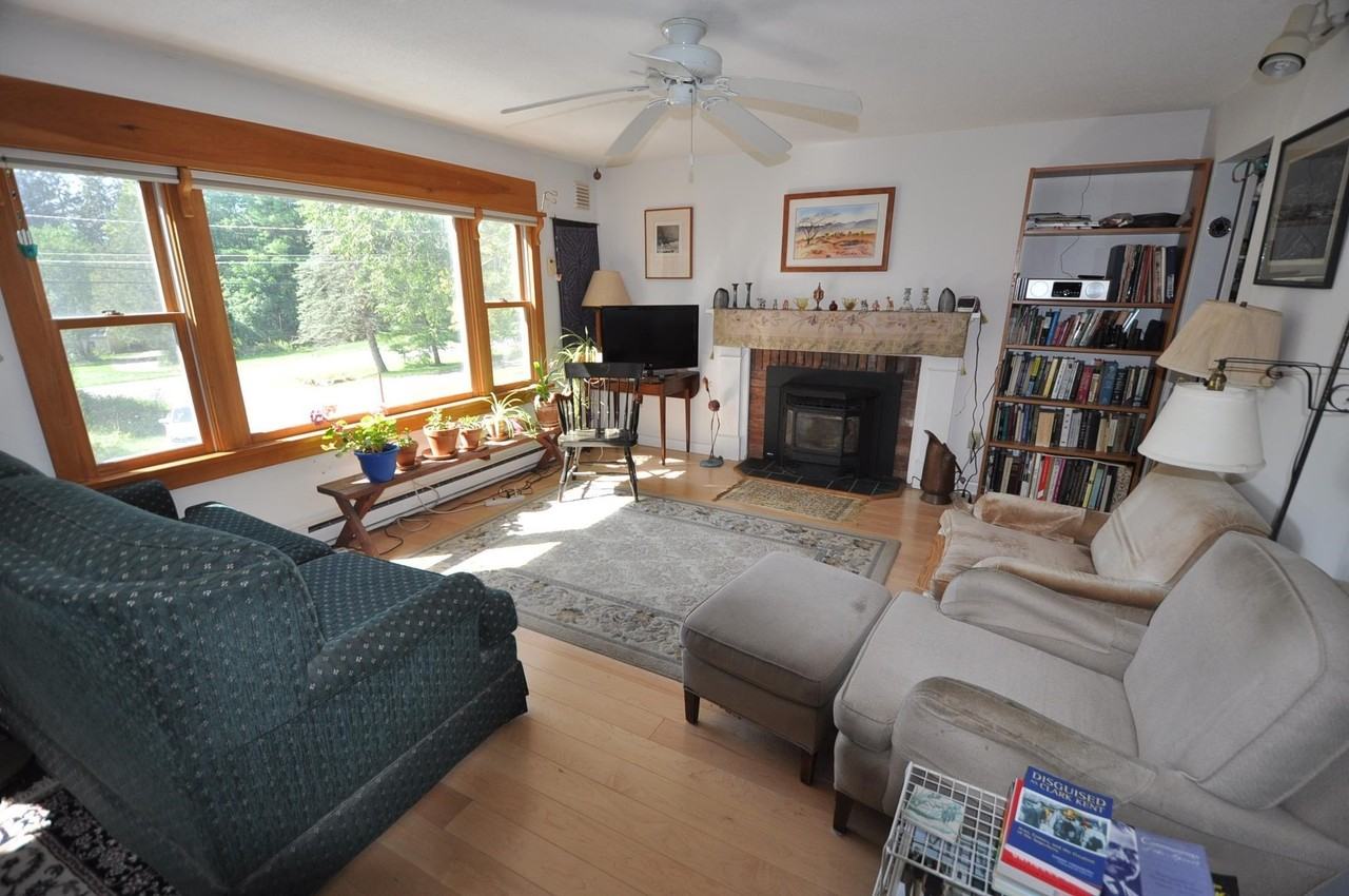 293 Barnumville Rd - Photo 6 of 29