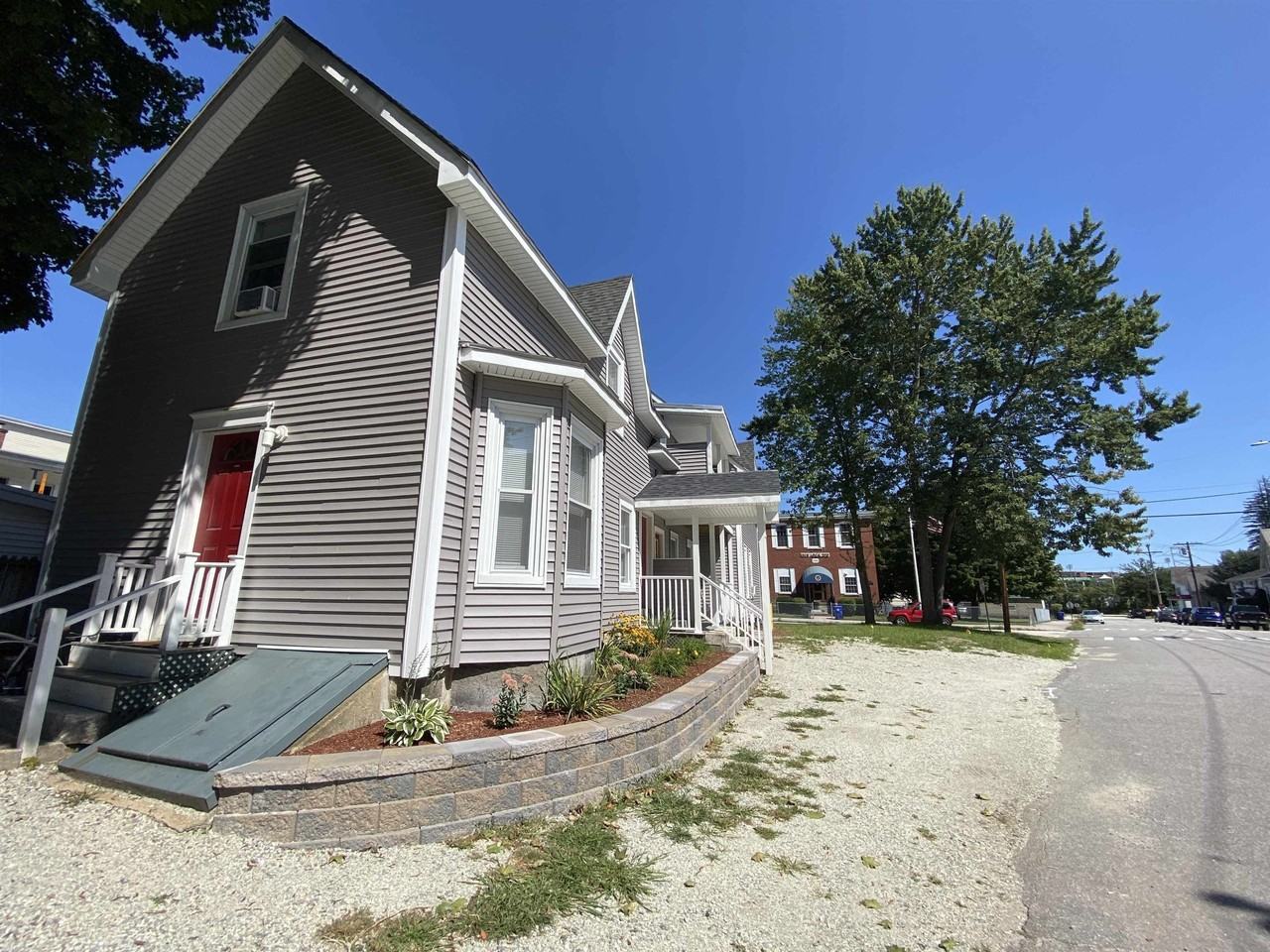 77 Ferry St #1W - Photo 3 of 45