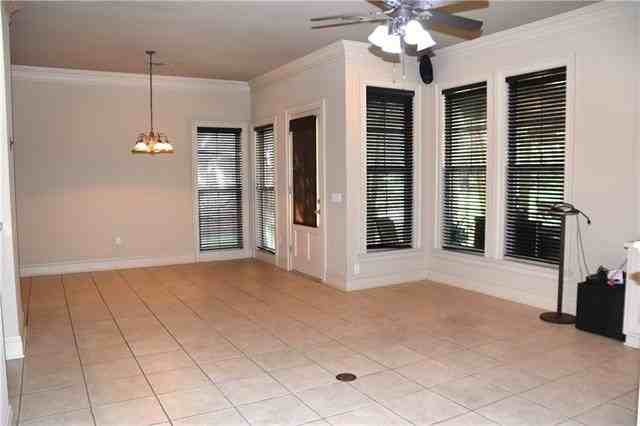 125 Orchard Row - Photo 4 of 26