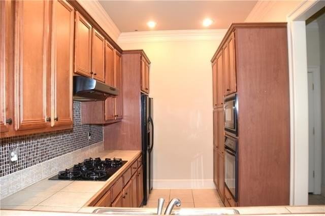 125 Orchard Row - Photo 5 of 26