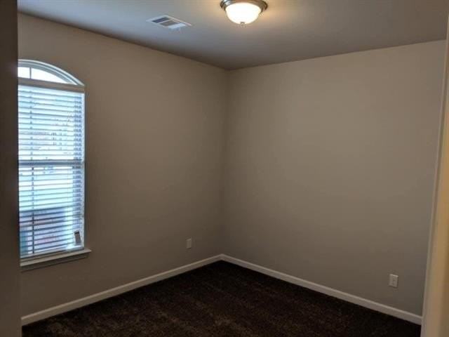 8194 Fairlane Dr - Photo 4 of 19